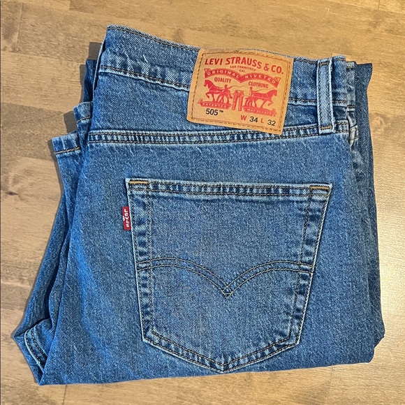 Levi's Other - Levi Strauss Men’s Vintage Classic 505 Stonewash Straight Leg Jeans Sz 34/32